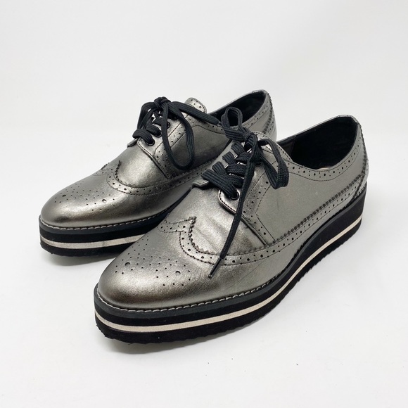 Zara Shoes - ZARA Metallic Wingtip Platform Oxfords 40 9 Pewter